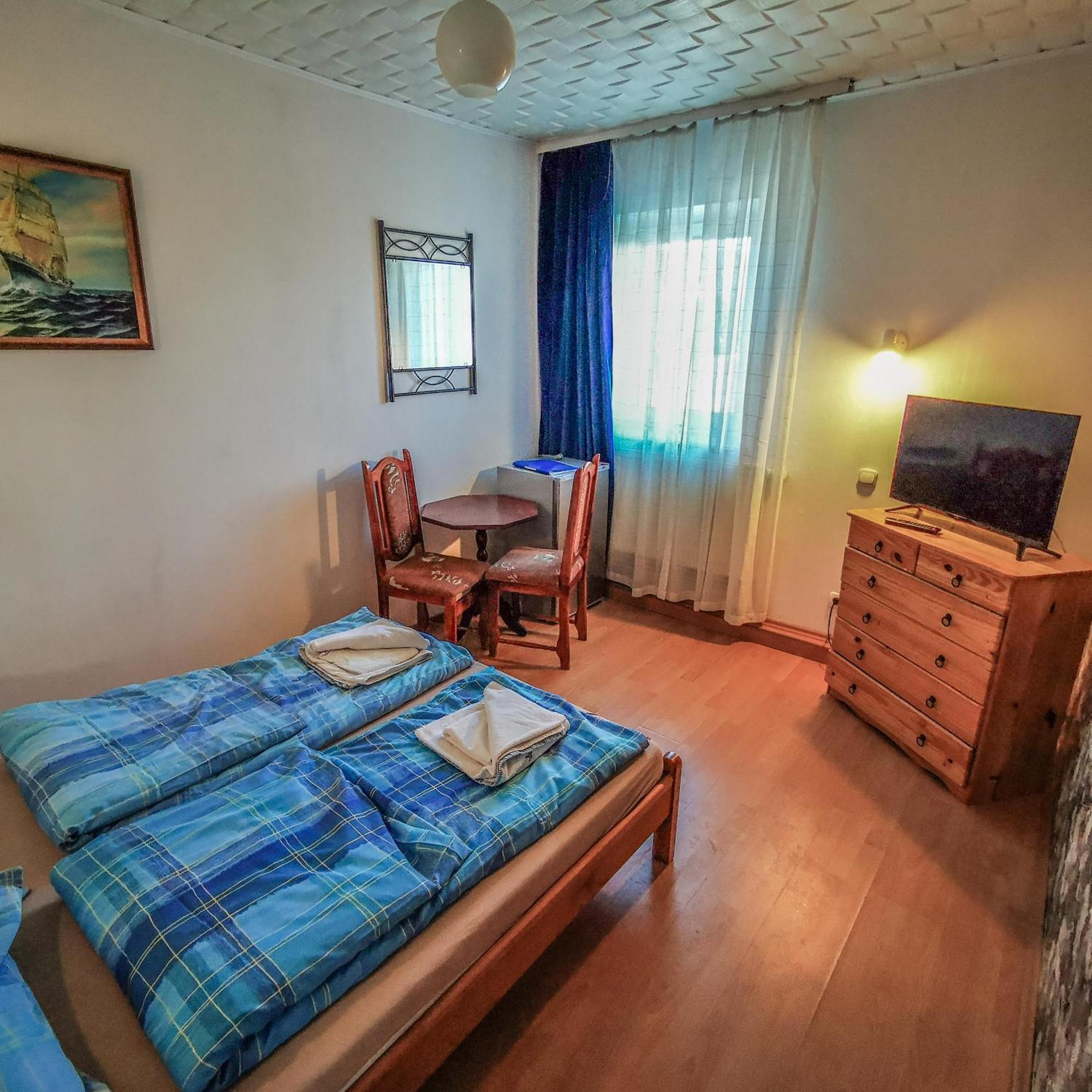 Dom Wczasowy Maja Bed & Breakfast Dzwirzyno Room photo